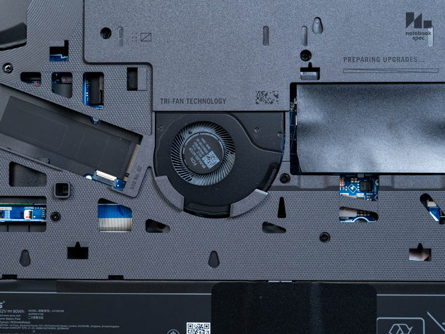 ROG Strix G18 G815LR 83