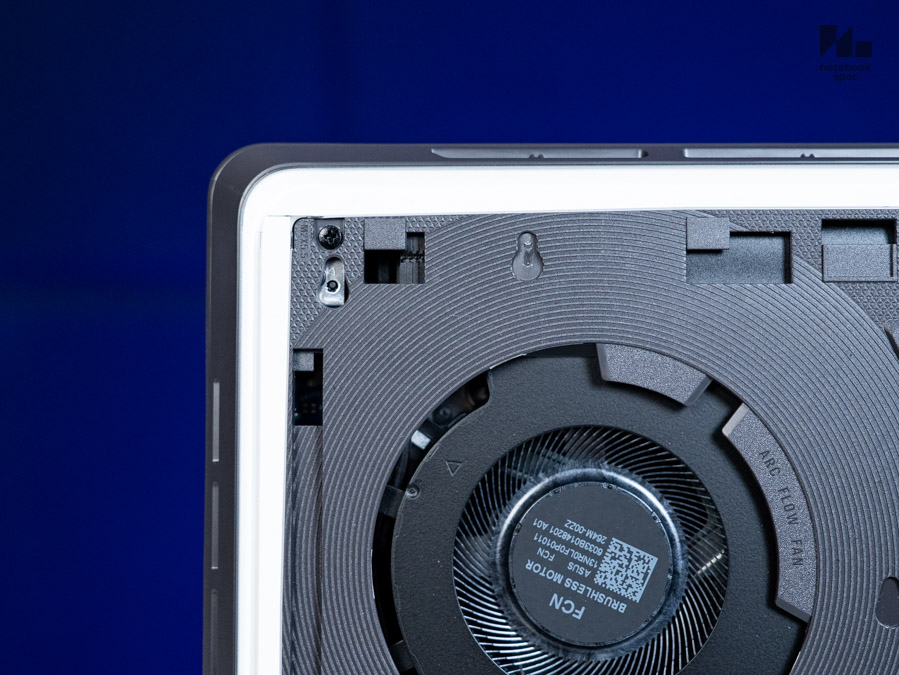 ROG Strix G18 G815LR 94