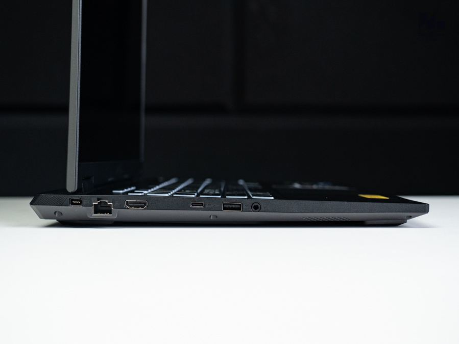ASUS TUF Gaming F16 FX608JHI Intel 35