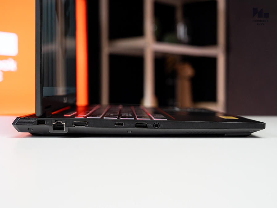 ASUS TUF Gaming A16 FA608UHI 61