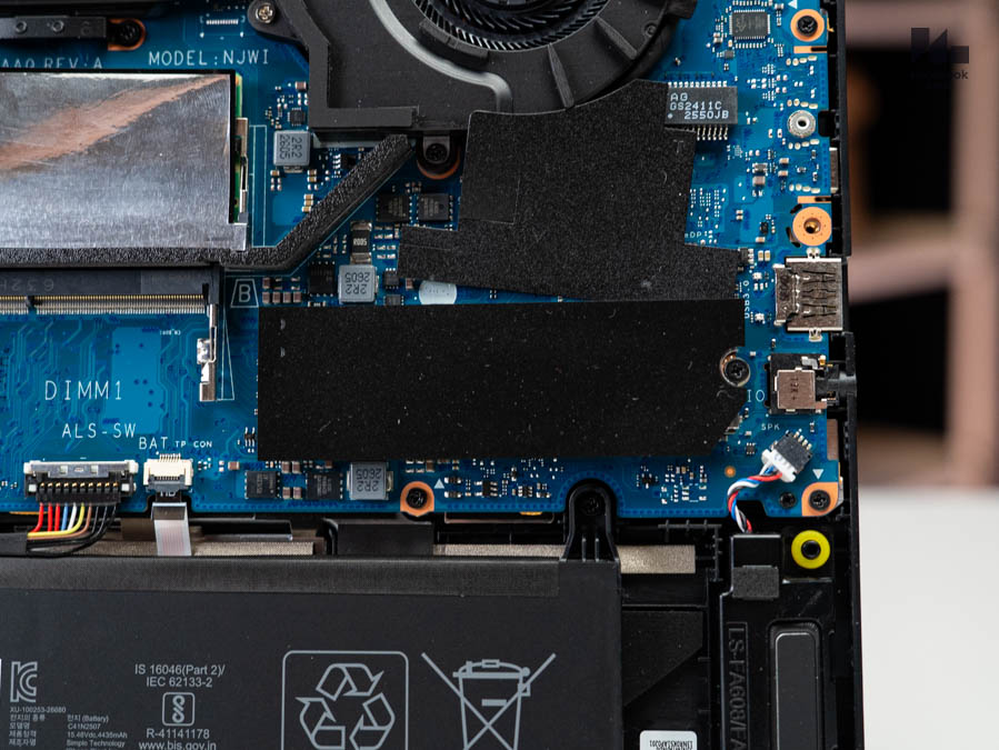 ASUS TUF Gaming A16 FA608UHI 77