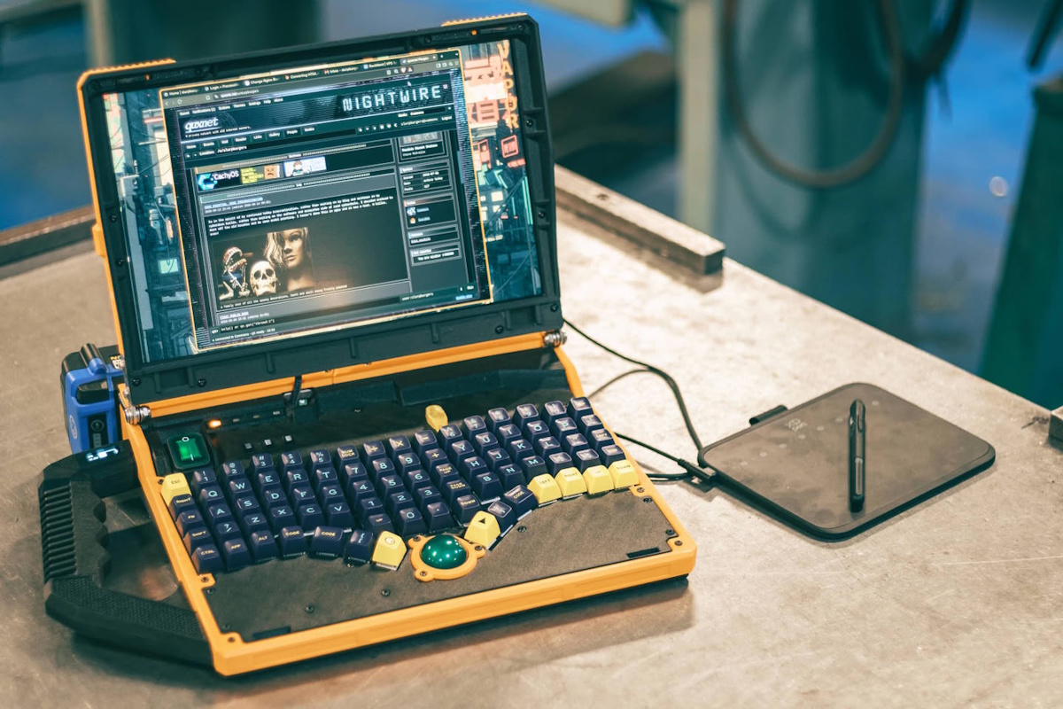 Slurptop Cyberdeck 1